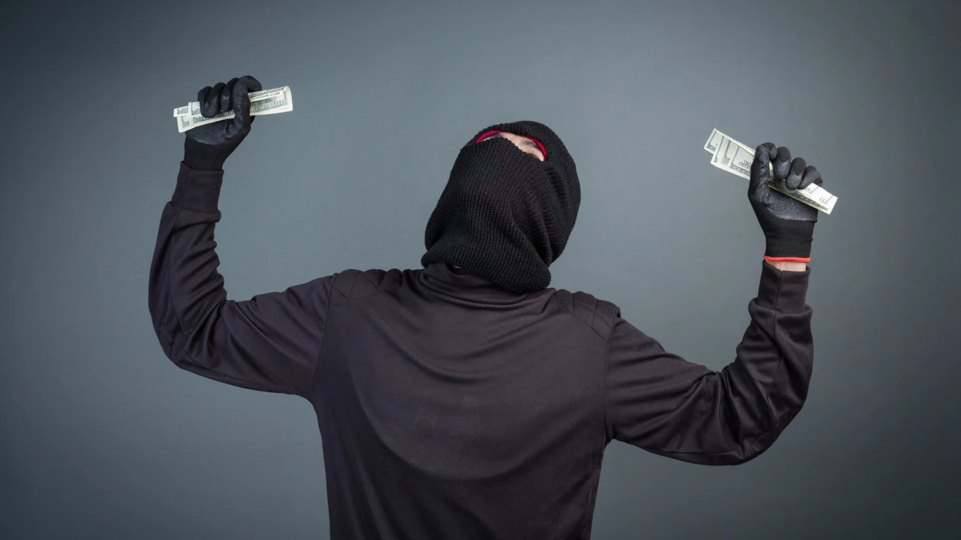 The Evolution of Security Safes: From Vaults to Biometrics 38:25